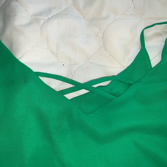 Green Tank - Picture 4 of 4